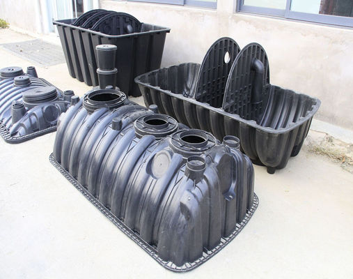 夜間土壌の泥やバイオガスの利用のための1000L/Hの農村用家庭用下水 septic tank